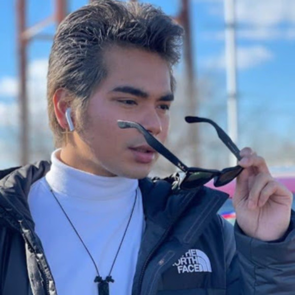 Meet your Posher, James - Picture 1 of 1